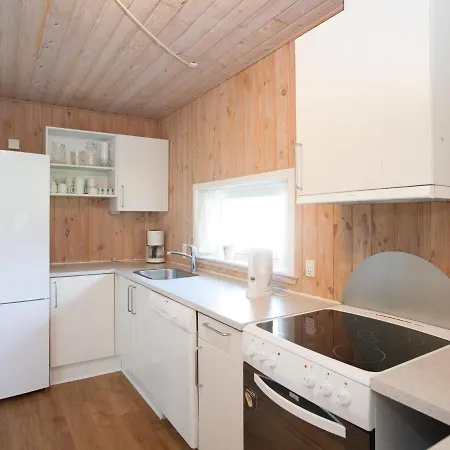 Feriehus Lxxiv *